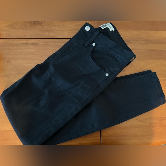 Madewell 9" Mid-Rise Skinny Jeans in Lunar Wash: TENCEL Denim Edition. Size 27. - Picture 6 of 9